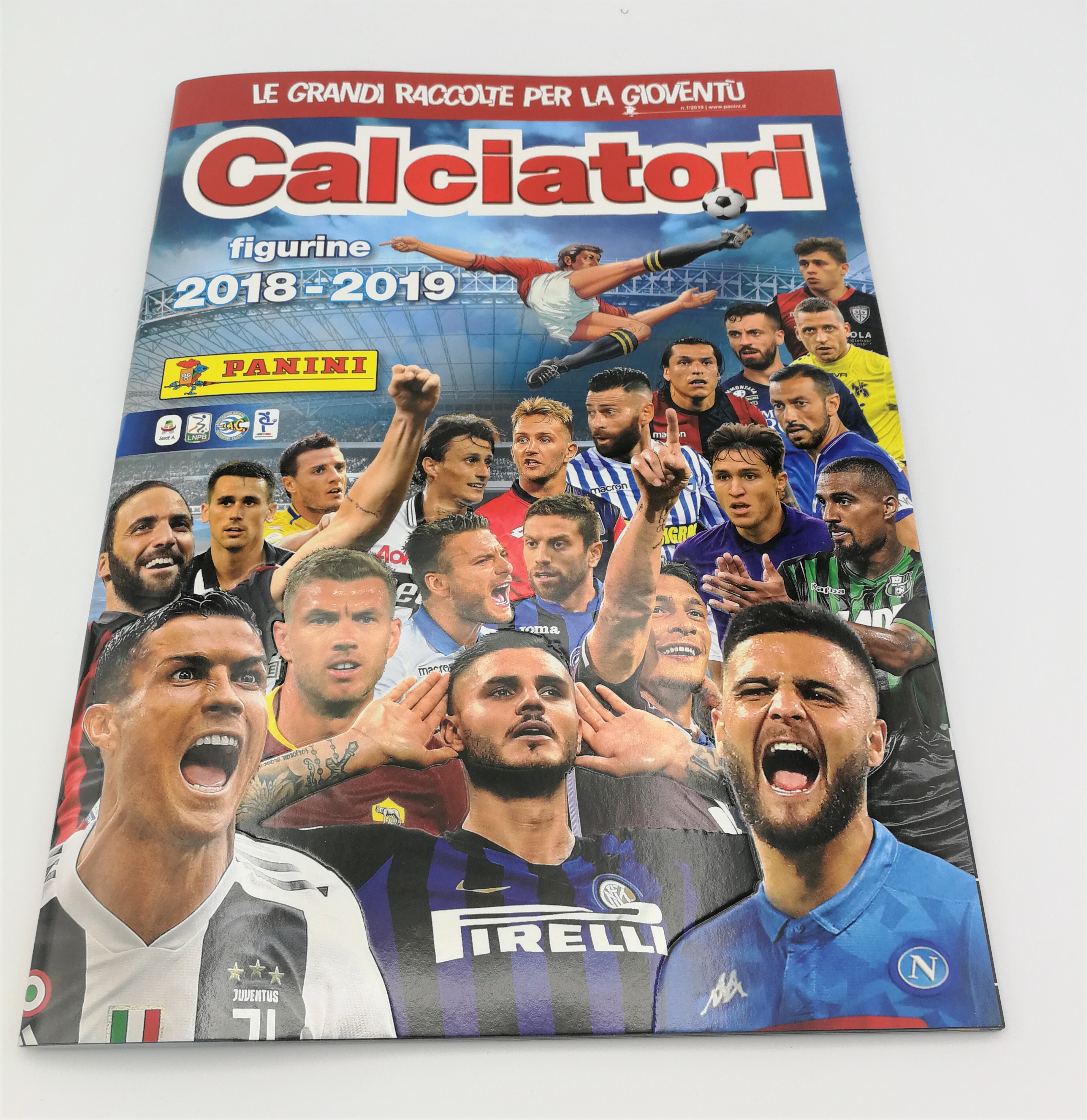 Calciatori Panini 2018 2019 Album figurine vuoto
