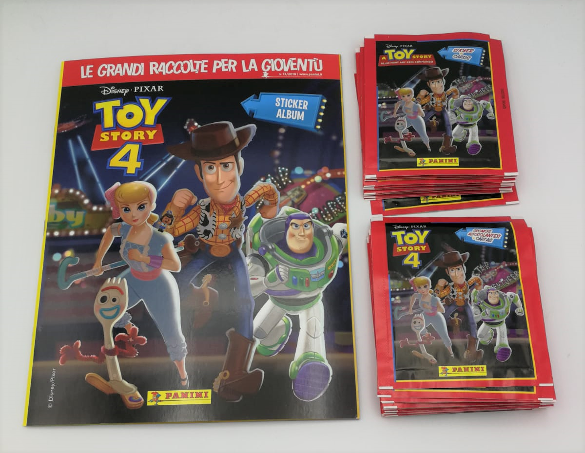 Toy Story 4 empty album + 50 sealed packs of panini 2019 stickers