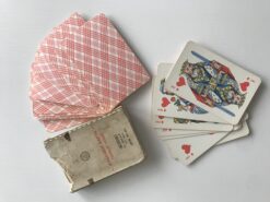 Mazzo di carte da gioco paesi sovietici vintage