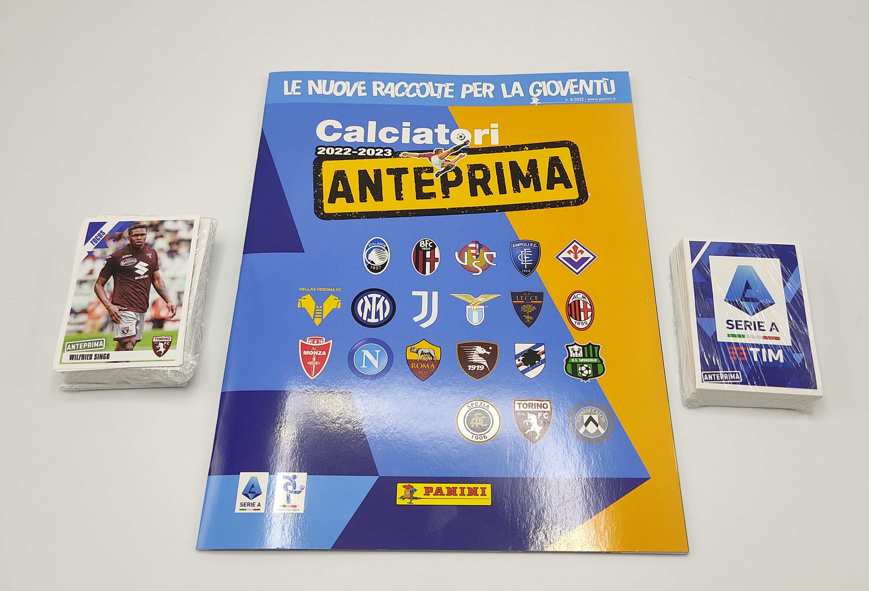 ANTEPRIMA Calciatori 2022 23 2023 - Album vuoto + set completo figurine Panini