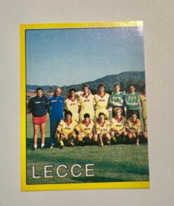 Figurina parte sinistra squadra Lecce- Calciatori Panini 1988 1989